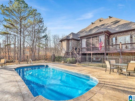 4th image of 316 Creekside Cv