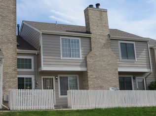 906 Summer Dr, Highlands Ranch, CO 80126