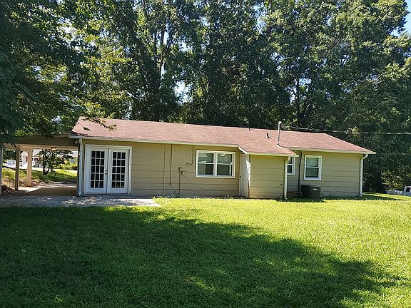 2nd image of 126 Redwood Bnd