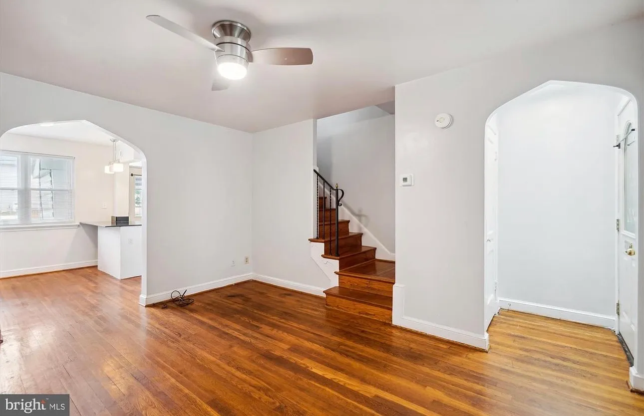 2 bed, 1088 sqft, $3,300 — Photo 4