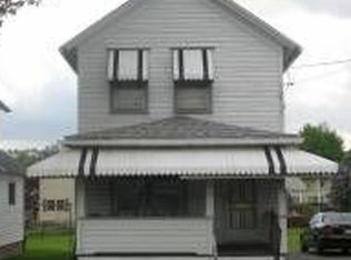 961 Main St, Peckville, PA 18452