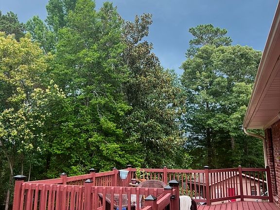 Beautiful deck with fenced yard.