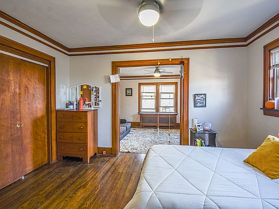 5th image of 2565 Marcy St APT 2