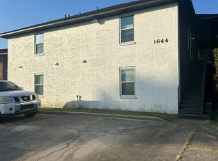 1644 Clear Lake Ave #D, Baton Rouge, LA 70808