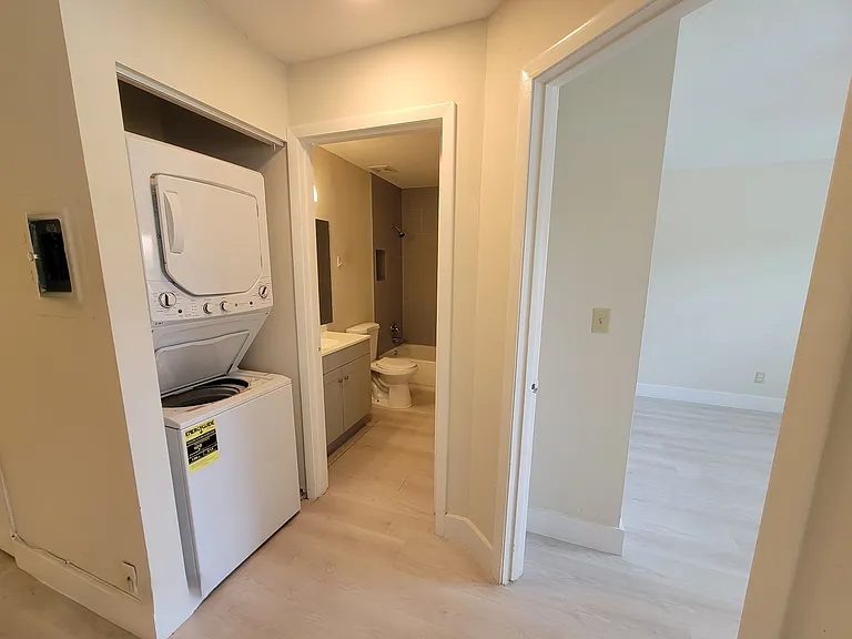 6014 Indrio Rd #3 — Photo 8