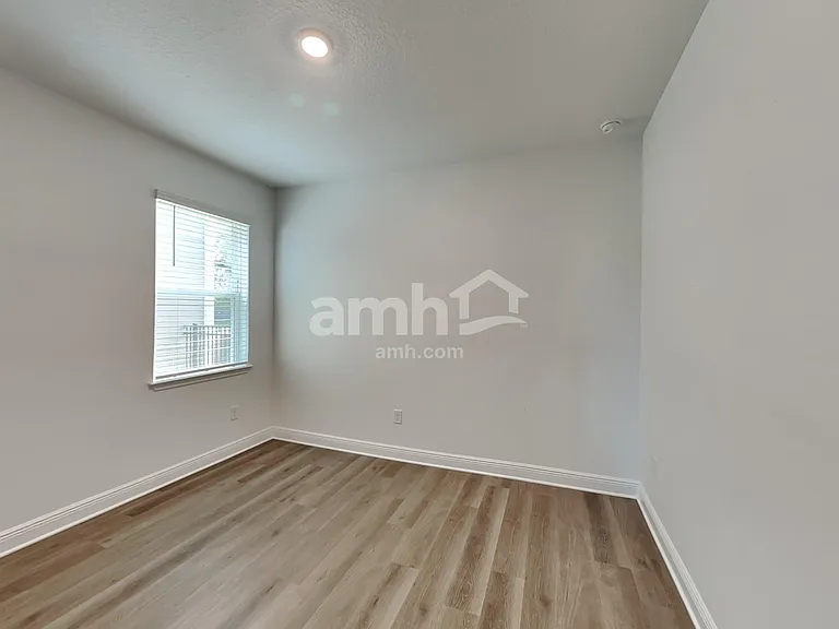 5447 Boulder Creek Cv — Photo 22