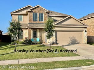2310 Julia Ln, Forney, TX 75126