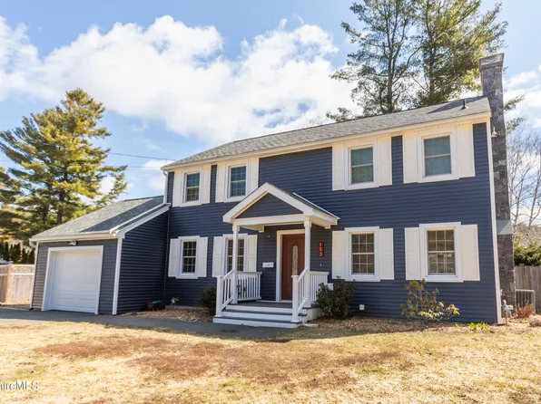 153 Sherwood Dr, Pittsfield, MA 01201