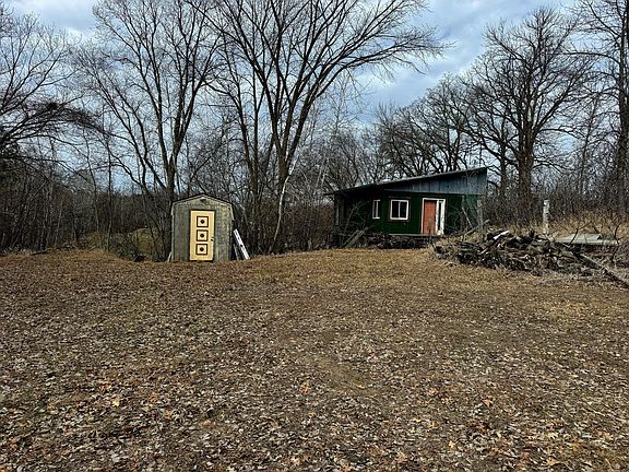 3rd image of 51975 Grobe Beach Rd