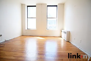 Rented by Link NY Realty