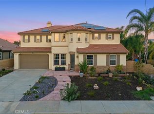 31670 Fox Grape Dr, Winchester, CA 92596