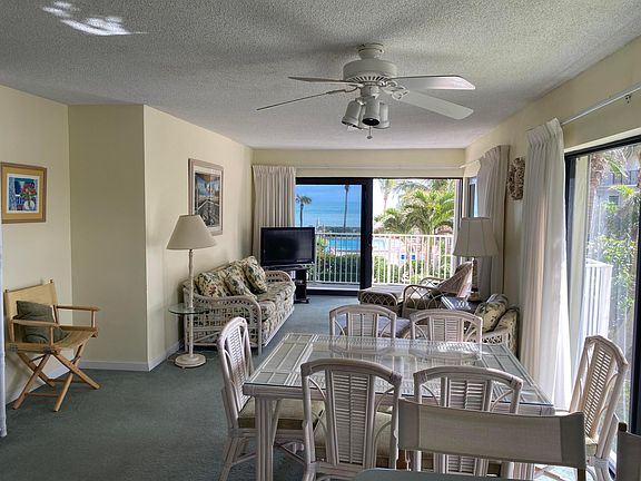 2nd image of 4450 Highway A1a #201