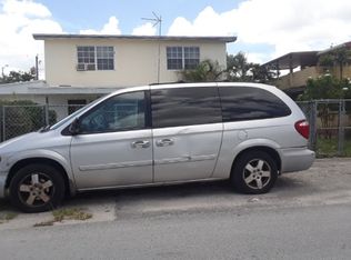 1201 E 9th Ct, Hialeah, FL 33010