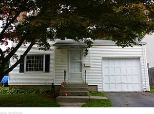 21 Roslyn St, Hartford, CT 06106