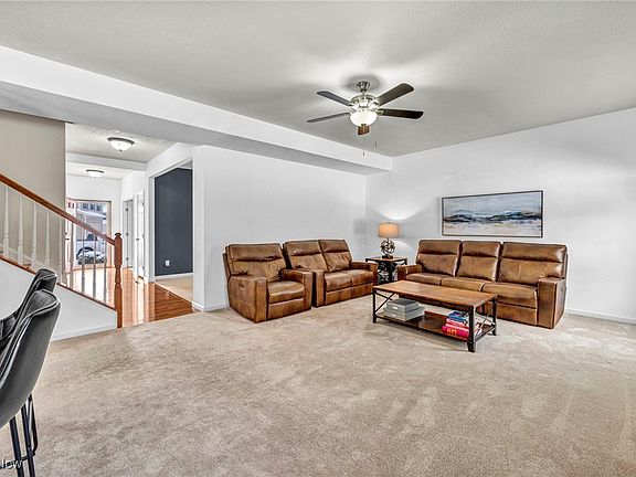 4th image of 7767 Creekside Pkwy