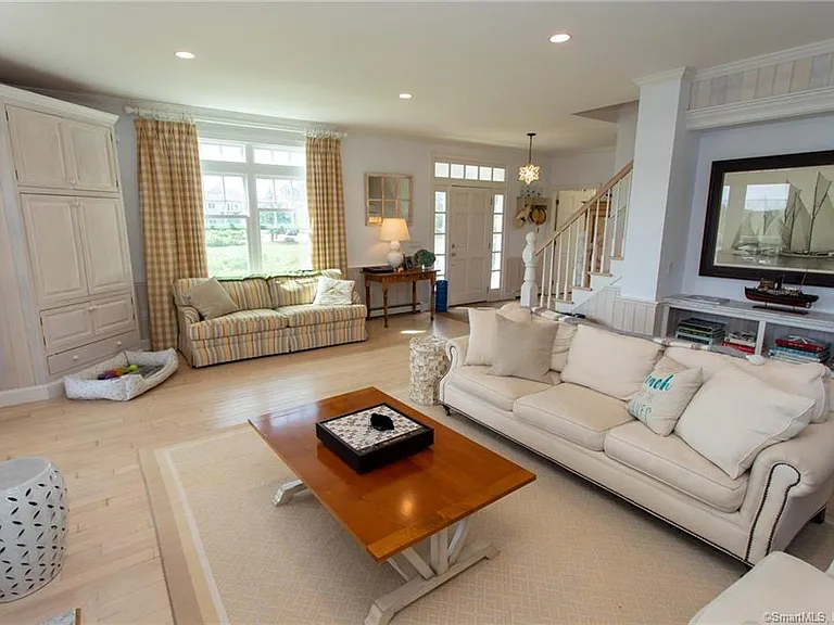 3 Wilson Ave — Photo 16