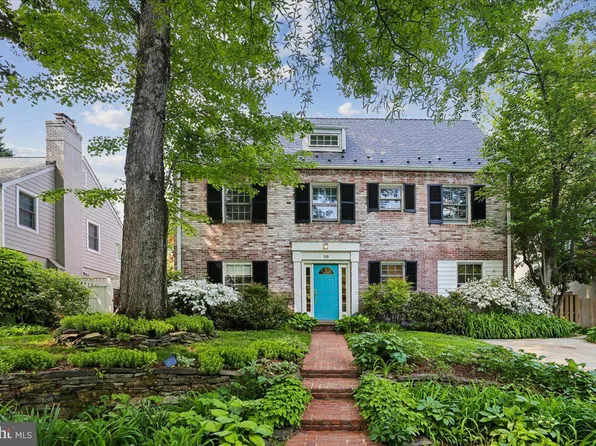 139 Hesketh St, Chevy Chase, MD 20815