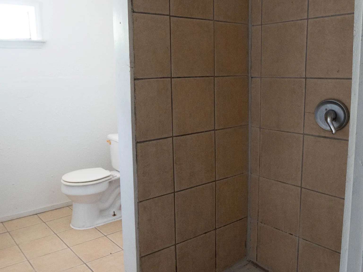 2 bed, 700 sqft, $1,100 — Photo 4
