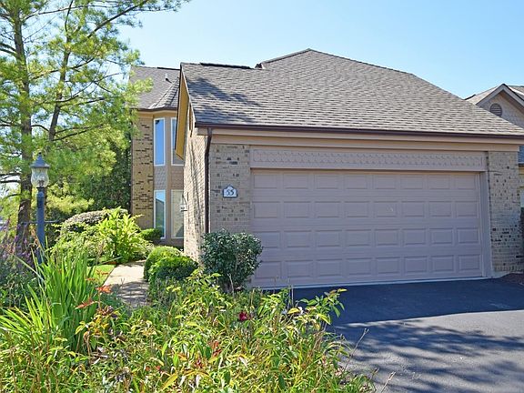 2nd image of 55 Cove Ct #5
