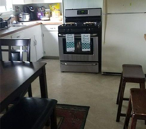 2nd image of 4309 Templeton St