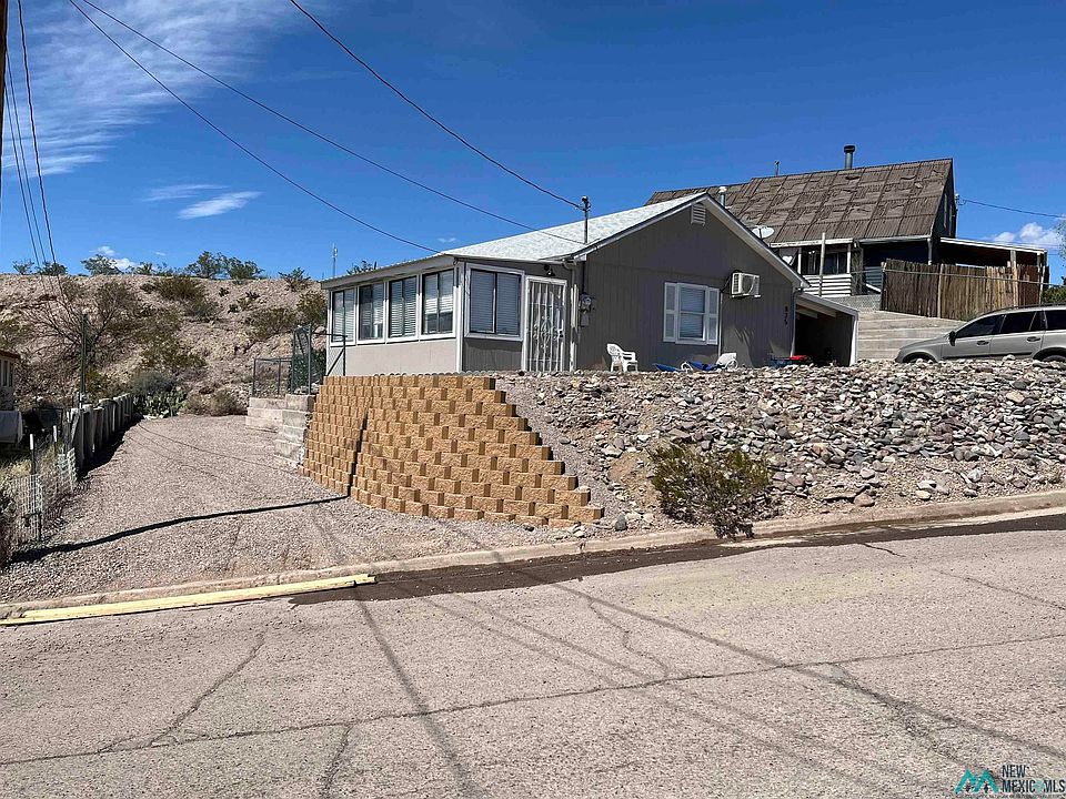 1st image of 825 Hillcrest Dr