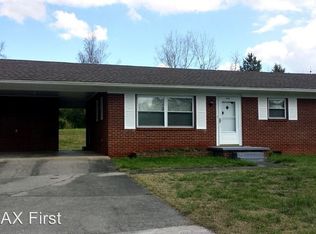 1010 Turnberry Ln, Maryville, TN 37803