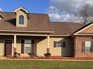 137 Chase Ridge Dr, Dothan, AL 36301