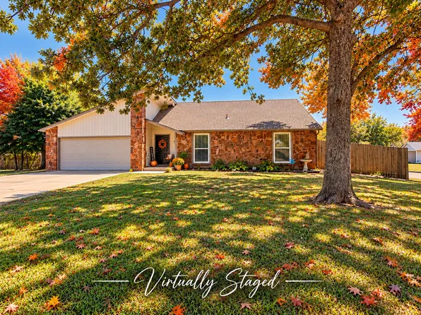 511 N Dawn Ln, Sapulpa, OK 74066