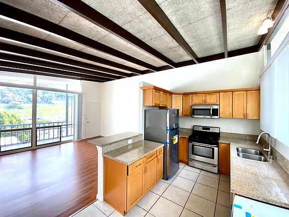 2nd image of 3620 Fredonia Dr APT 2