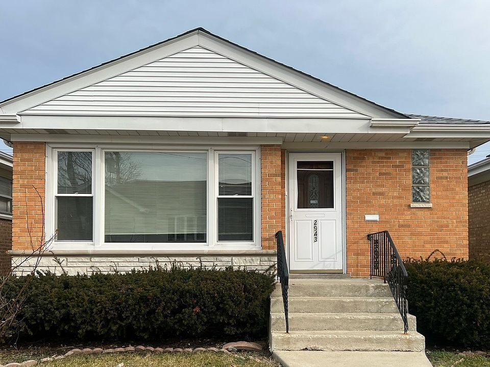 1st image of 2943 N Nashville Ave