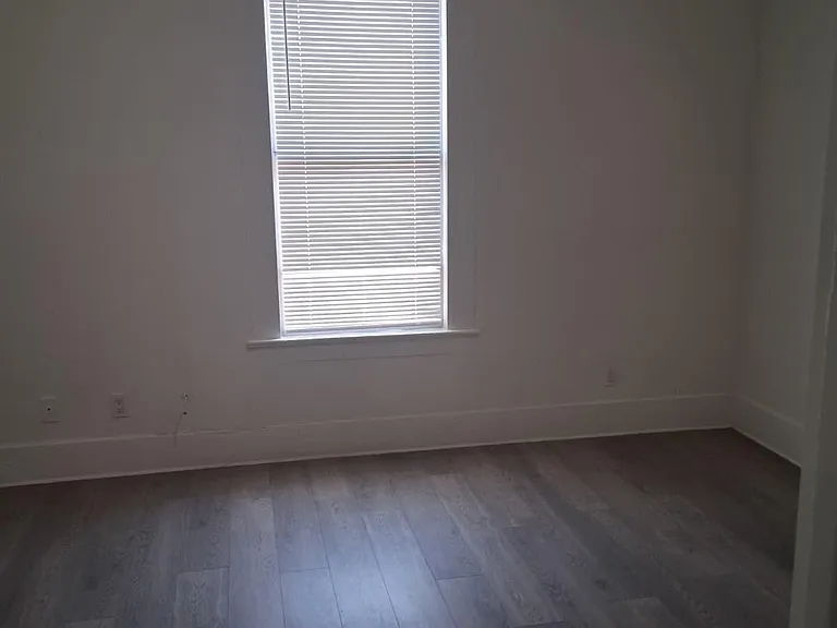 3430 E Cambridge Ave — Photo 10