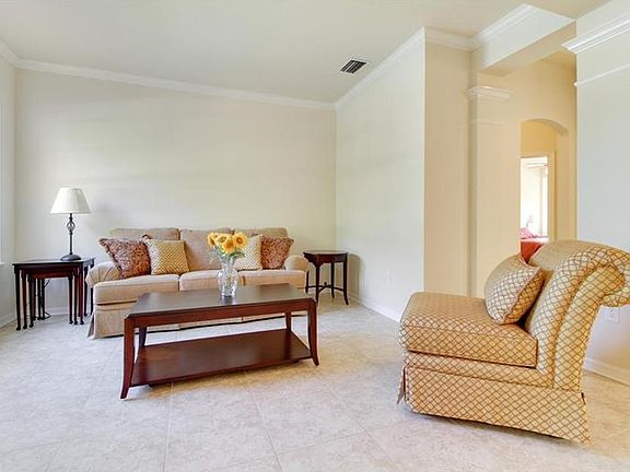 4th image of 6601 Newport Palms Ct