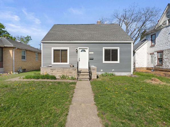 1005 N Adams St