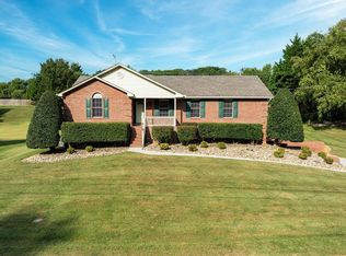 828 Osprey Dr, Morristown, TN 37814
