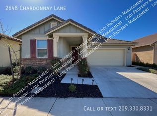 2648 Chardonnay Ln, Lodi, CA 95242