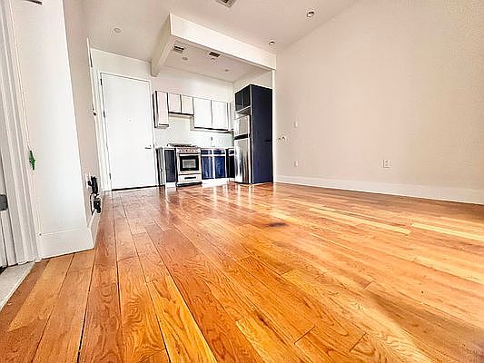 1st image of 751 Dekalb Ave APT 2M