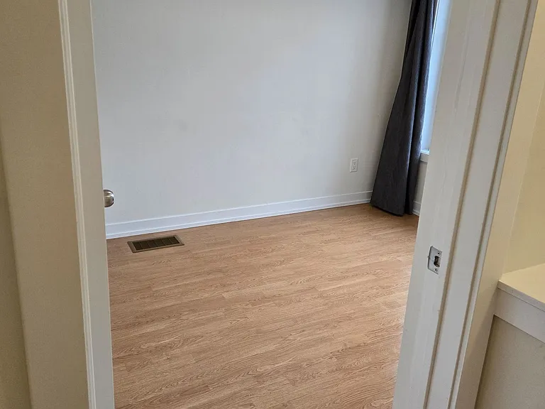 168 Brockley Dr — Photo 13