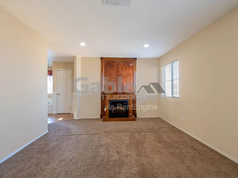 37400 Queen Anne Pl — Photo 13