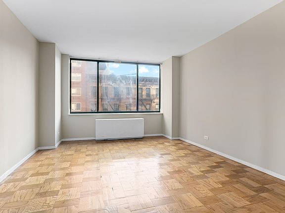 4th image of 311 E 38th St APT 4B