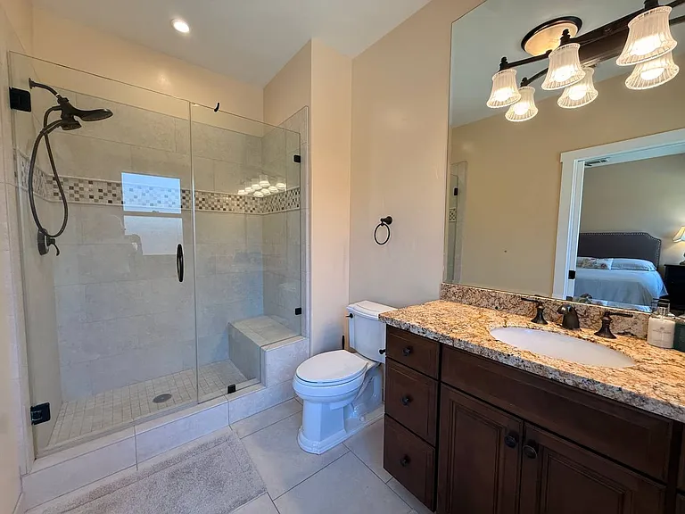 225 W Angela St — Photo 12