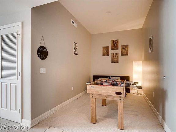 3rd image of 150 N Las Vegas Blvd #1806