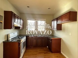 25 Cedar Ave #3, Newark, NJ 07106