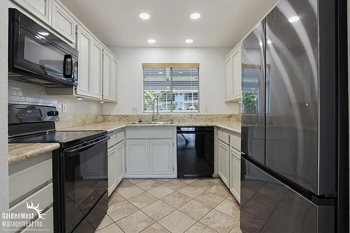 1866 Fairway Circle Dr #0 — Photo 7