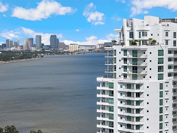 5th image of 3401 Bayshore Blvd Unit 701