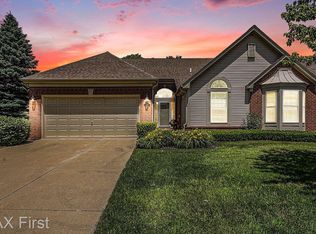 4275 Gardenia Dr, Sterling Heights, MI 48314
