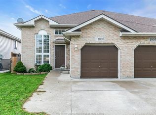 1007 Silverdale Dr, Windsor, ON N9G 2R8