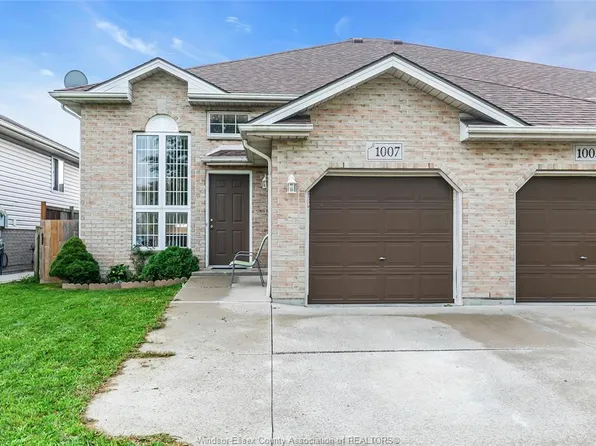 1007 Silverdale Dr, Windsor, ON N9G 2R8