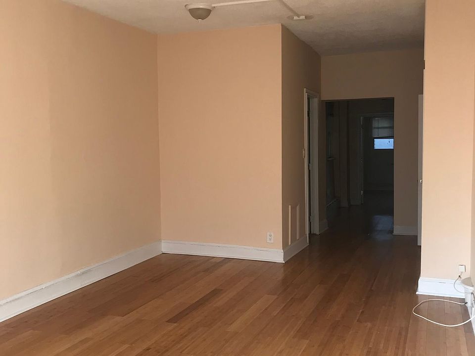 2nd image of 1922 S 10th St Floor 1