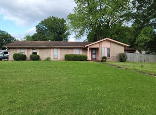5374 Hudgins Rd, Memphis, TN 38116
