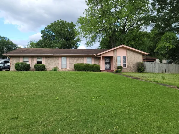 5374 Hudgins Rd, Memphis, TN 38116